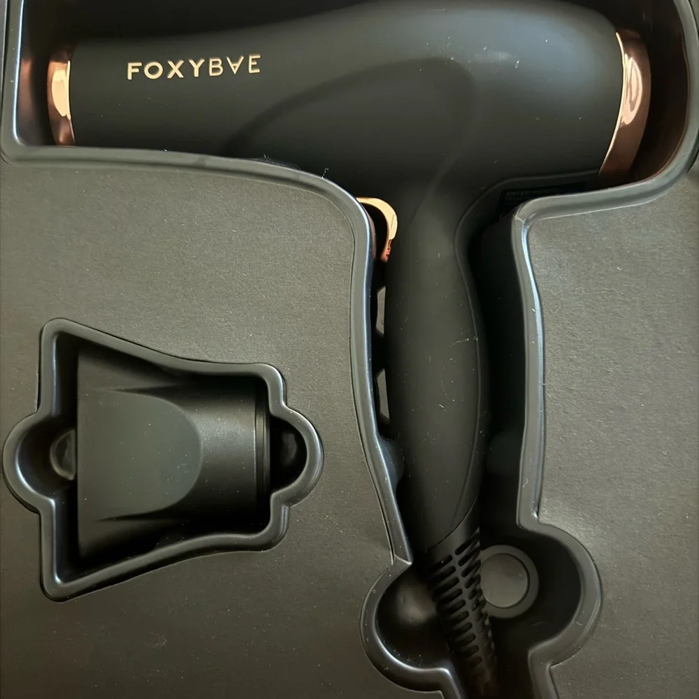 Black VR Headset
